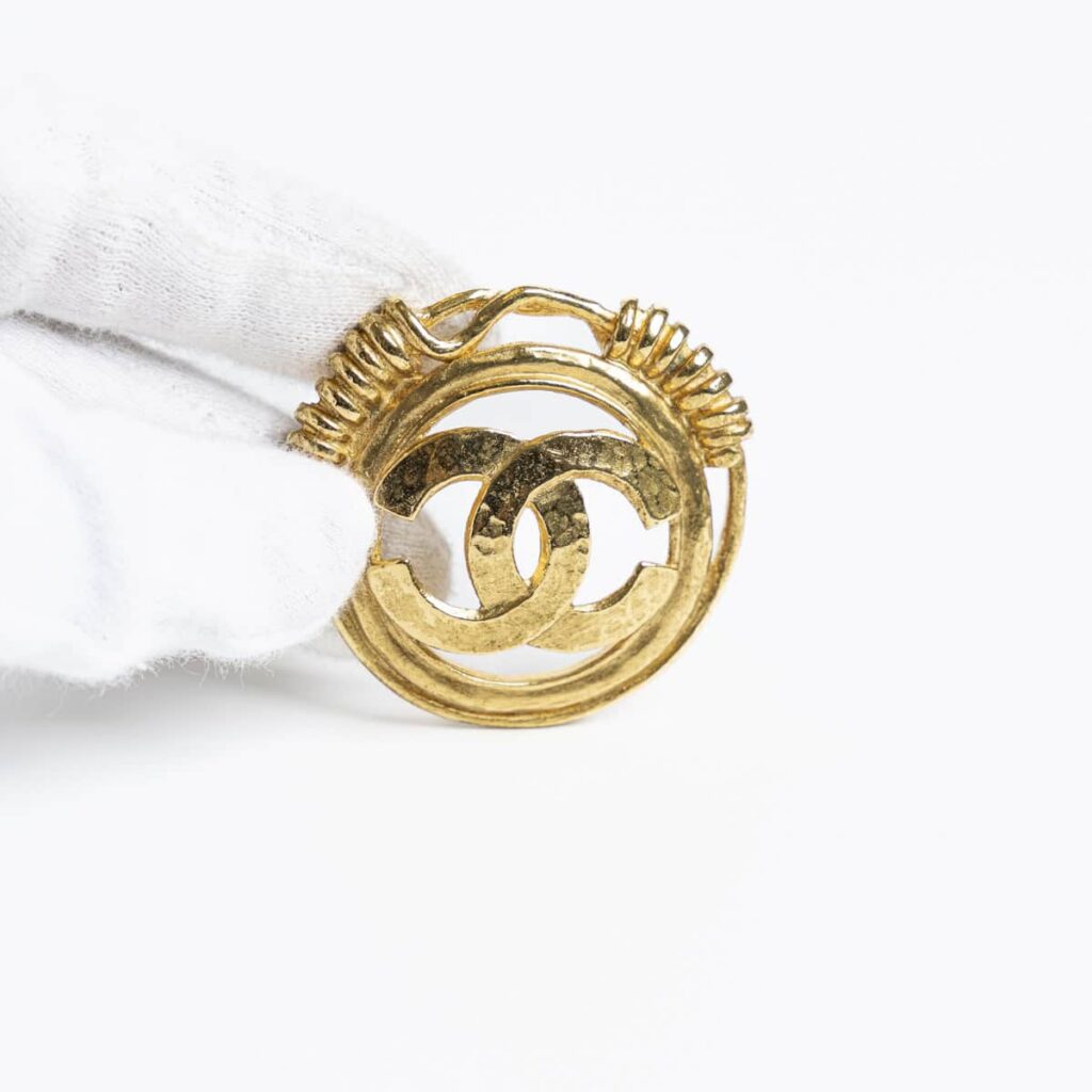 Chanel Brosche Rund CC Vintage