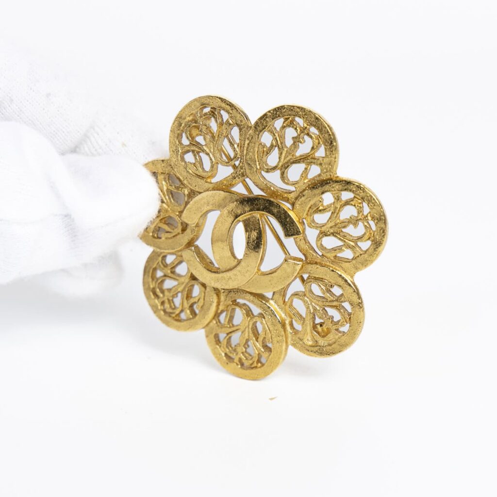 Chanel Coco Mark 95P Brosche Flower