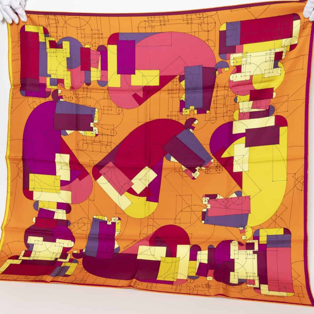 Hermès Carré 90 Échec au Roi Tuch Seide