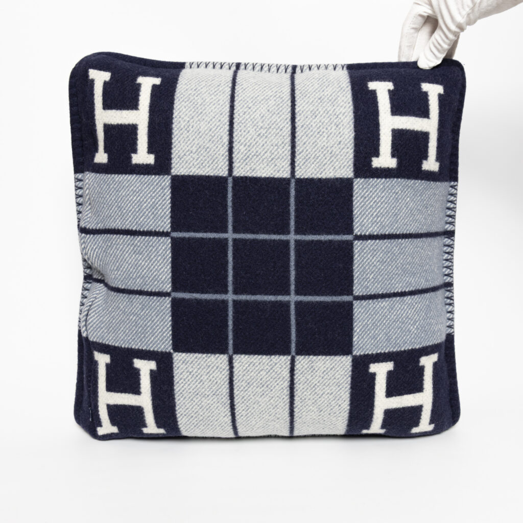 Hermès Kissen Wolle Marineblau