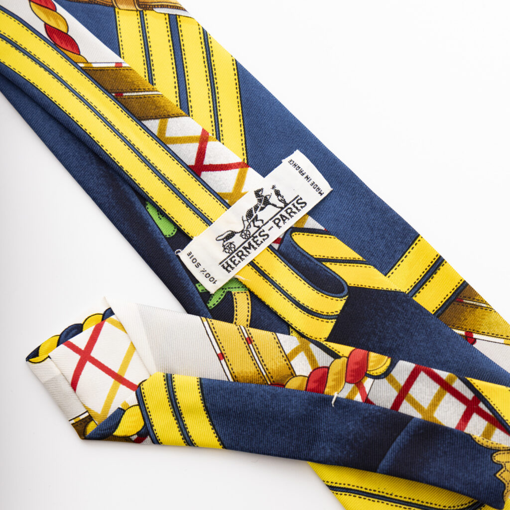 Hermès Krawatte Seide Mehrfarbig