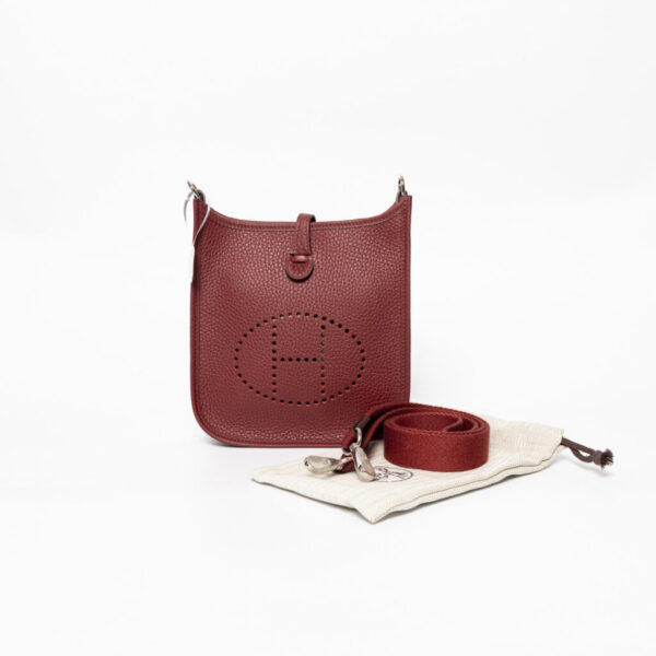 Hermès Bolso bandolera Evelyne 16 Rouge H Grenat Rojo