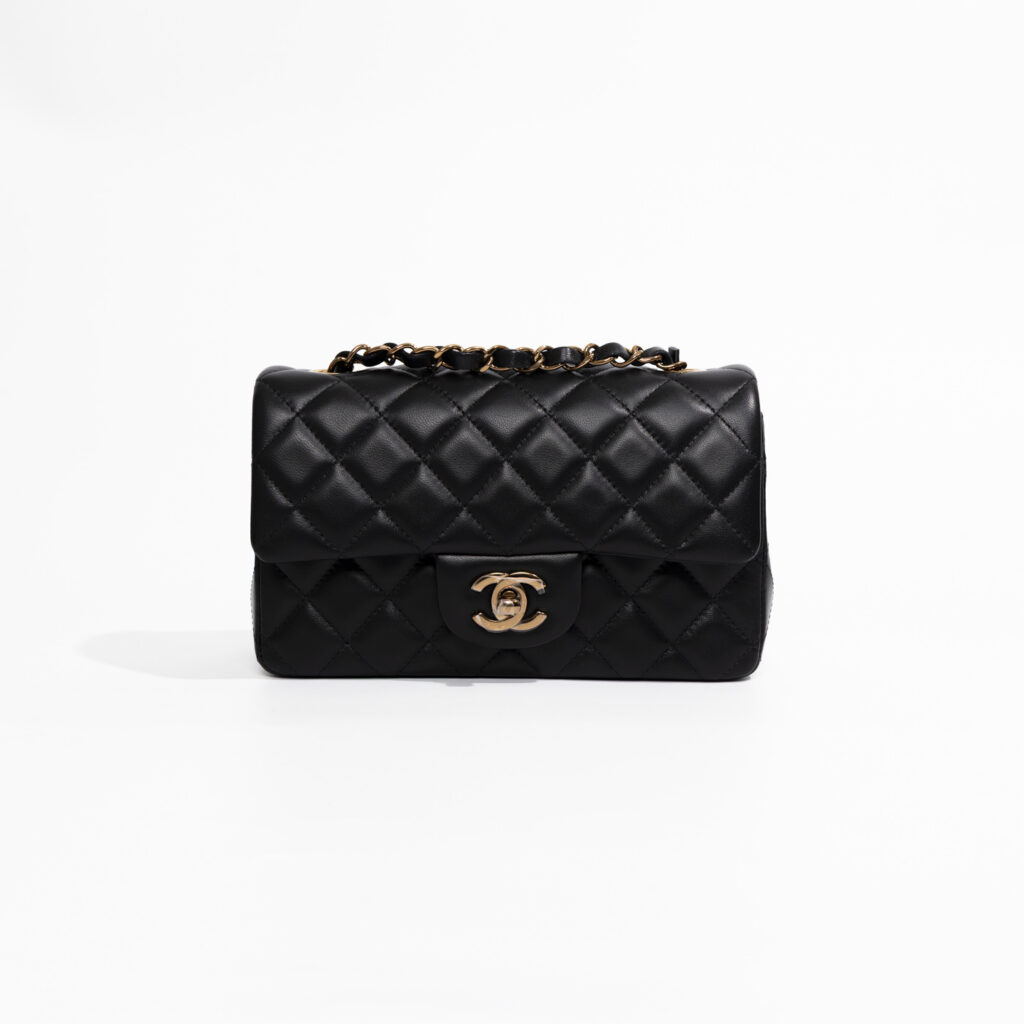 Sac Chanel Mini Flap rectangulaire noir avec finitions or rose (neuf)
