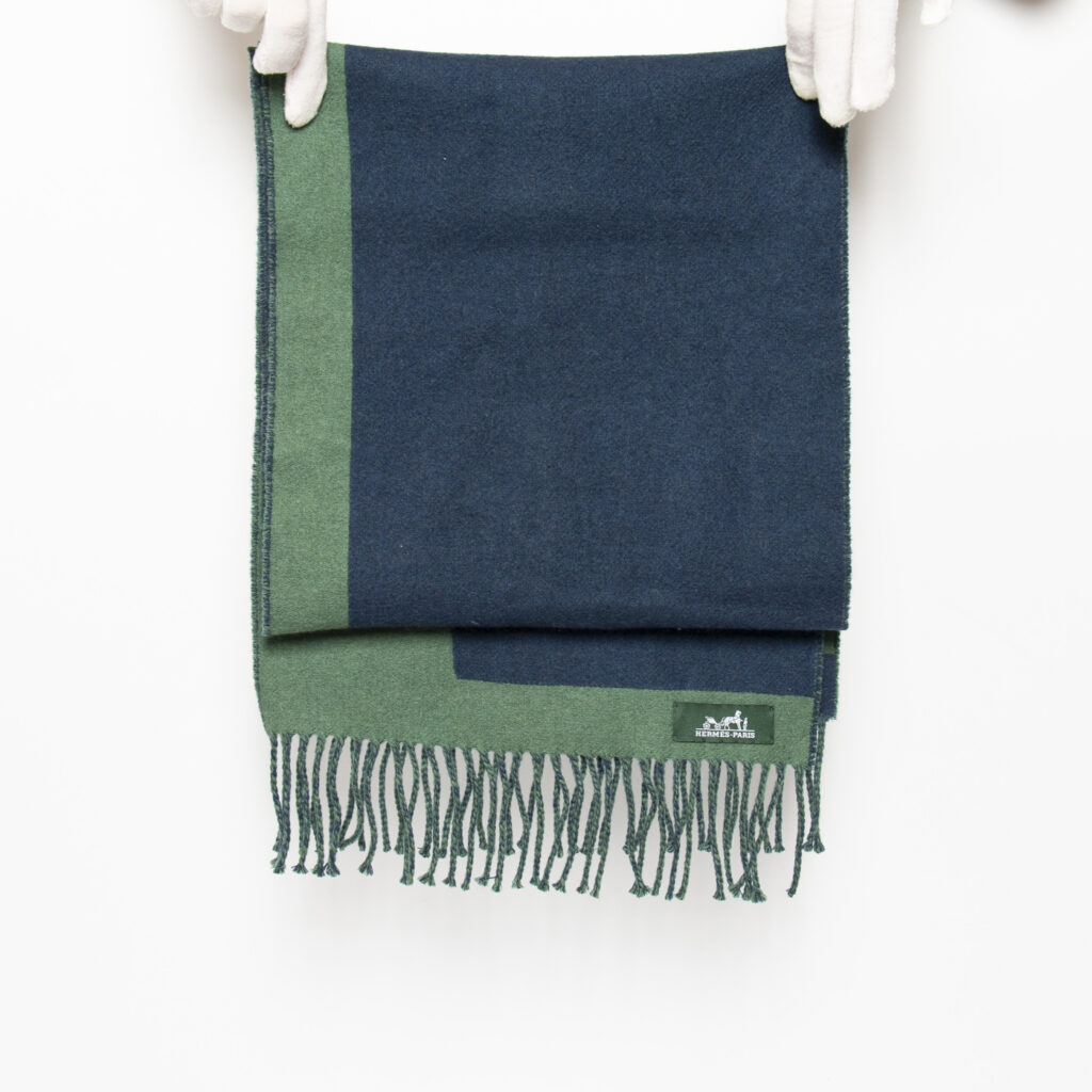 Hermès Schal Kaschmir Love Story Grün Und Marineblau