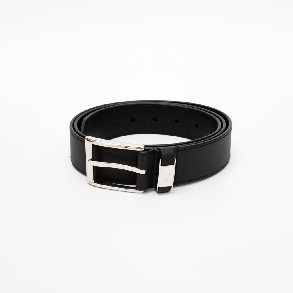 Louis Vuitton Pont Neuf Leder Gürtel Schwarz mit silberner Schnalle