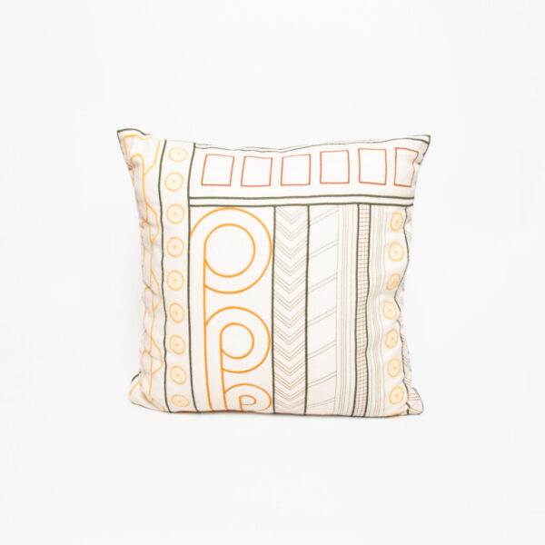 Coussin en cachemire beige Hermès