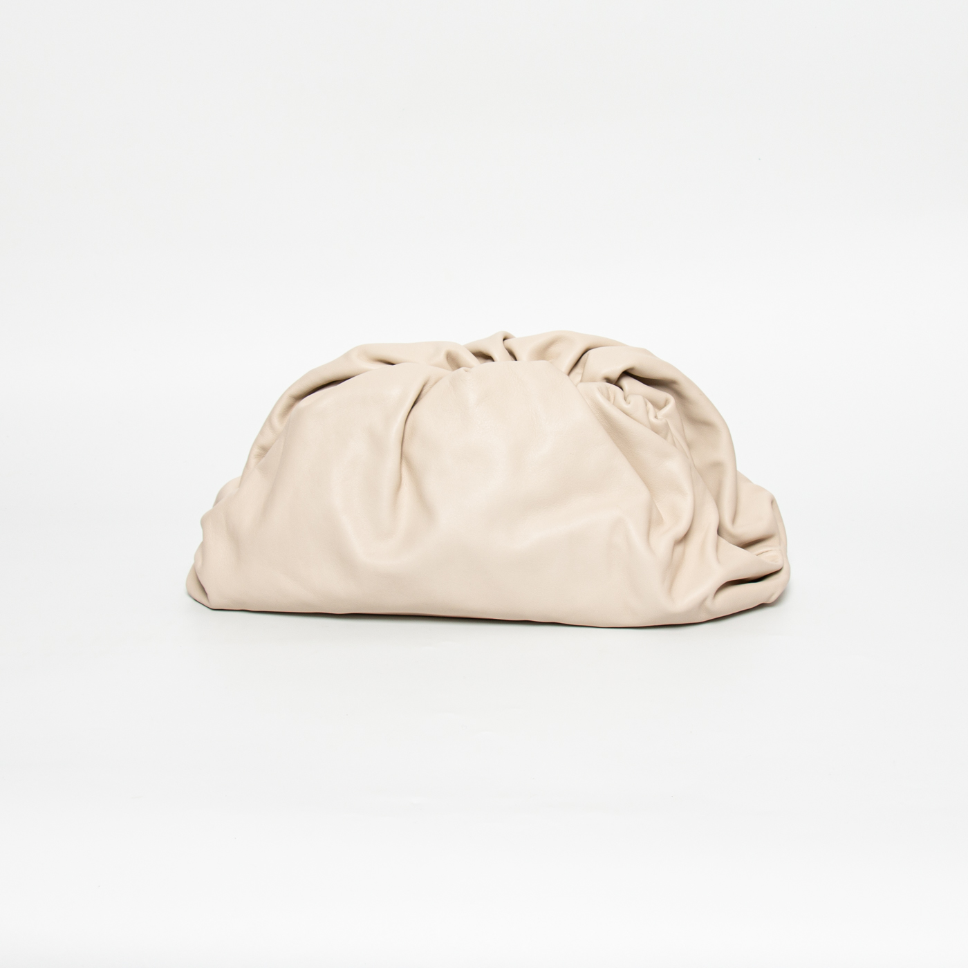 Bottega Veneta Pouch Clutch Large in off White