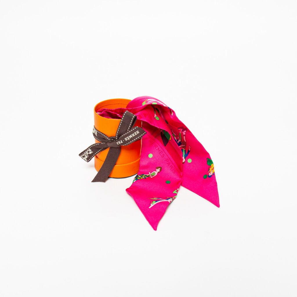 Hermès Tuch Seide Twilly Ex Libris Les Parisiennes Rosa
