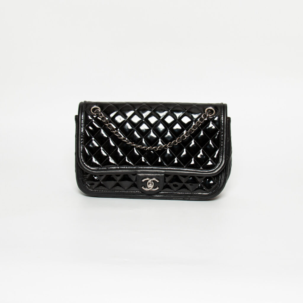 Chanel Single Flap Lackleder Tasche Schwarz