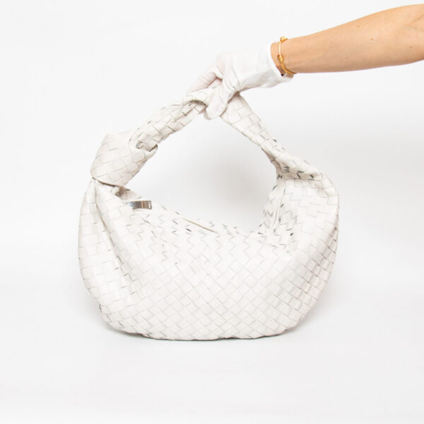 Bottega Veneta Jodie Shopper Large in Intrecciato Leder Weiß