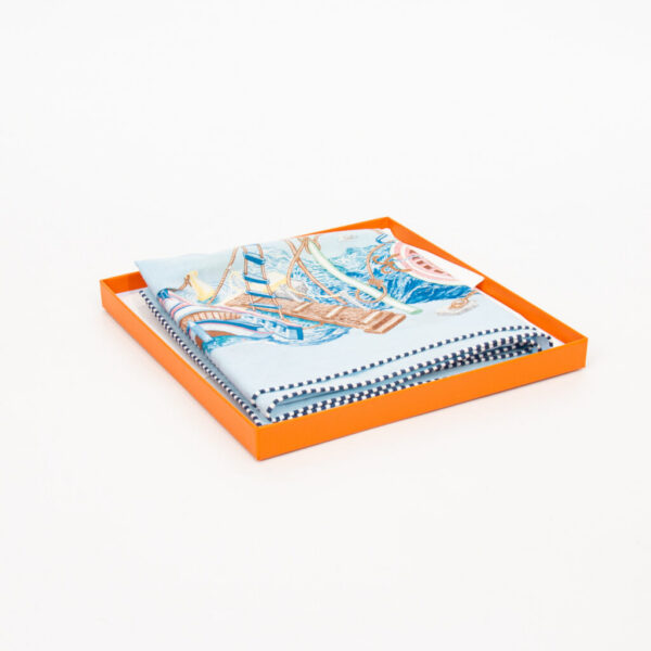 Hermès Carré Coton Bord à Bord Tissu Coton Bleu