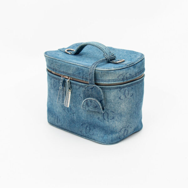Sac à main Chanel Coco Mark bleu denim avec finitions argentées 2002–2003 7389063