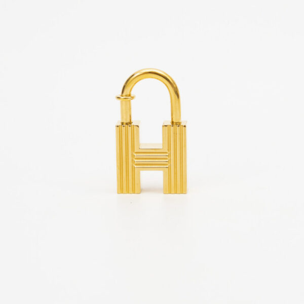 Hermès Charm H Cadena 2000 Or