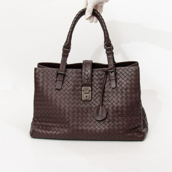 Bottega Veneta handbag Intrecciato Roma leather brown with silver hardware