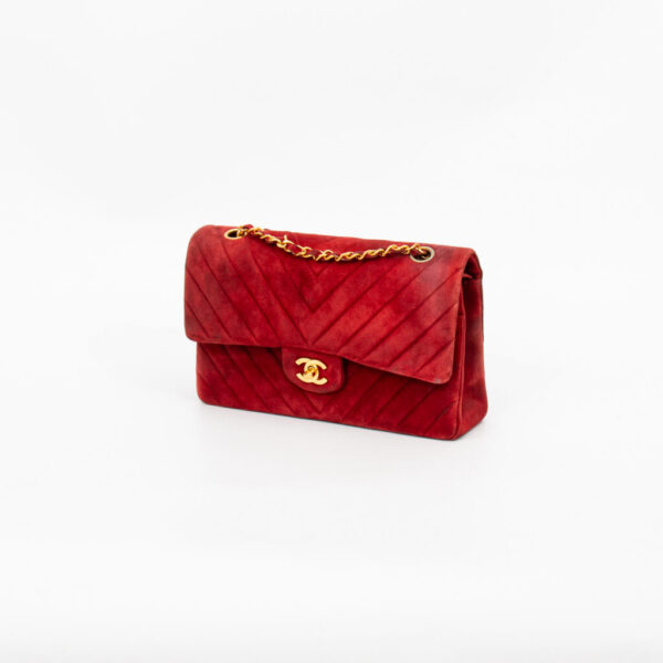 Sac Chanel Timeless moyen en daim rouge