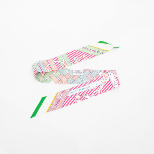 Hermès Twilly Harnais de Coeur Silk Multicolor