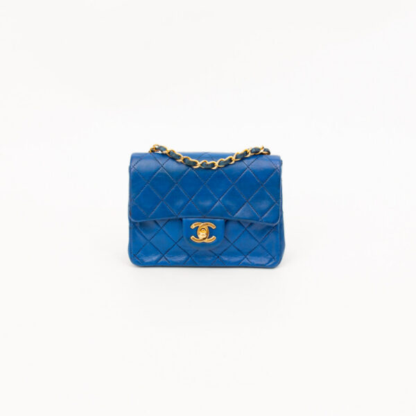 Bolso mini cuadrado de Chanel, piel de cordero azul, 1989–1991, 1436164