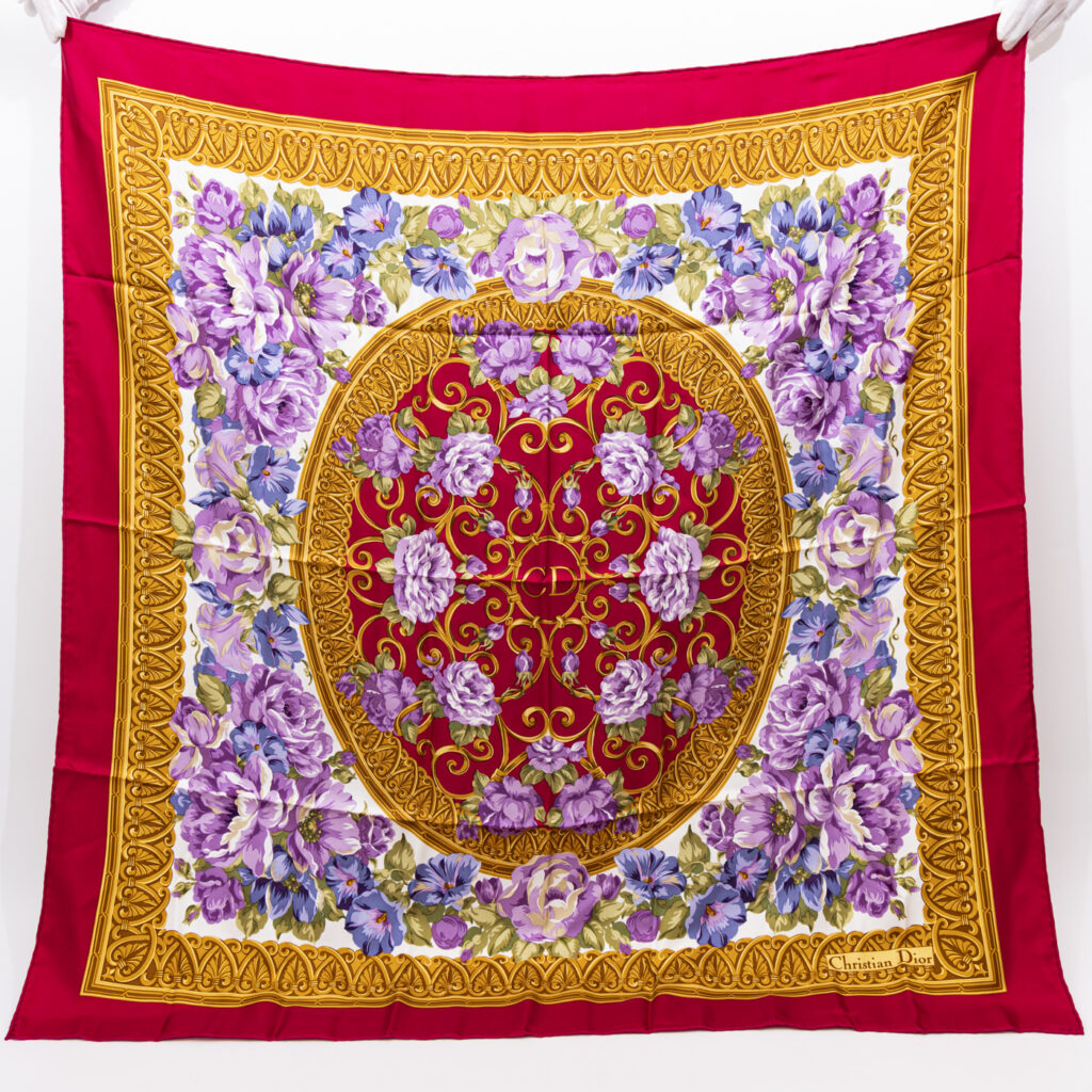 Christian Dior Carré 90 Seide Flower Scarf Rot