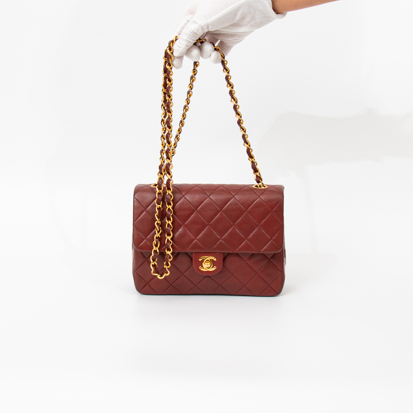 Chanel handbag, single flap, lambskin, fawn brown with gold hardware – Image 6