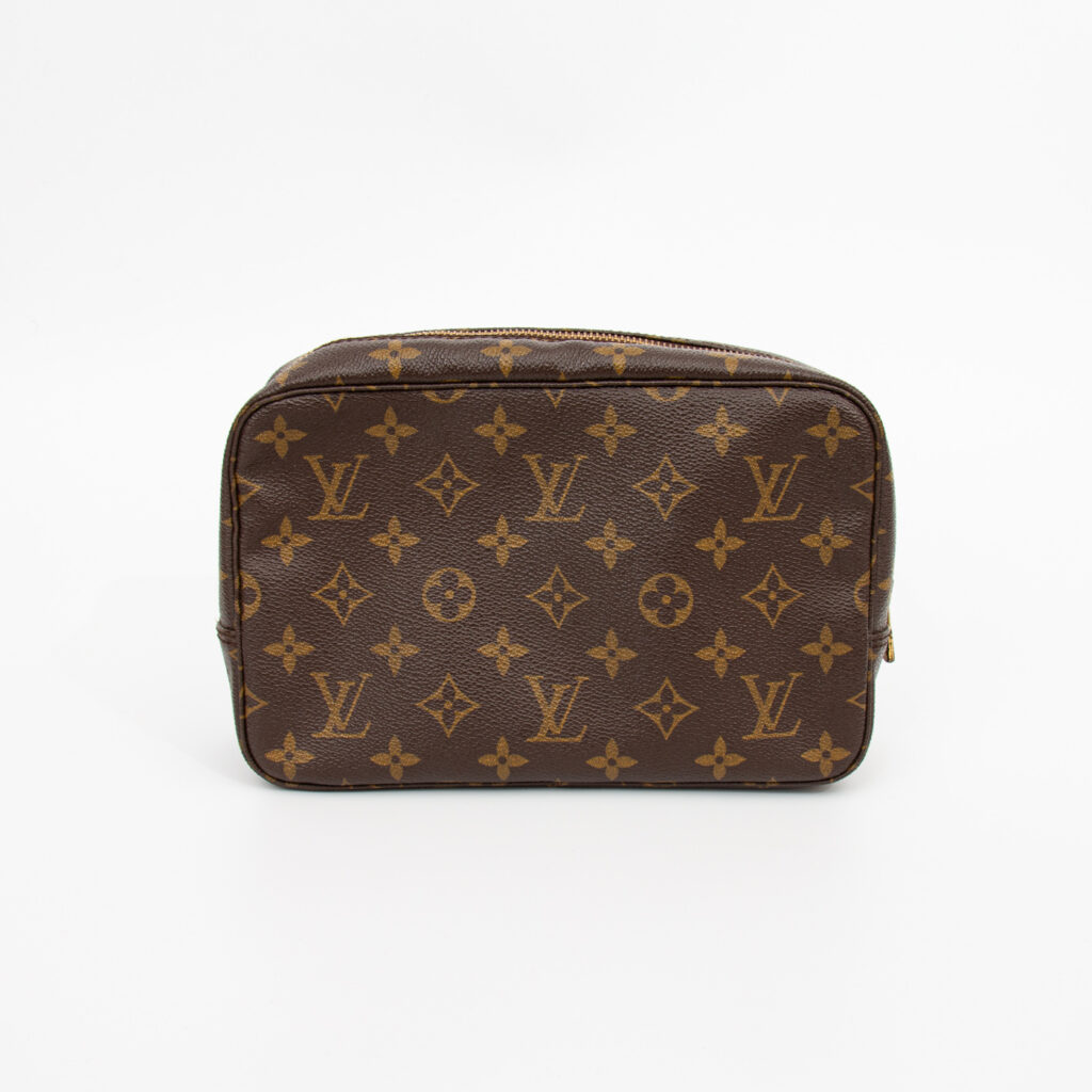 Louis Vuitton Pouch Monogram Canvas Braun 882TH