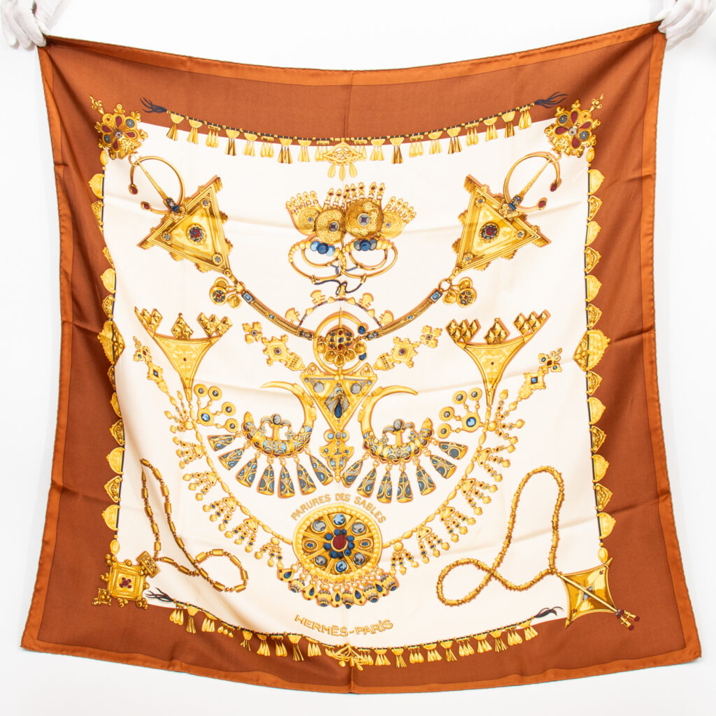 Hermès Tuch Seide Carré 90 Parures Des Sables Braun