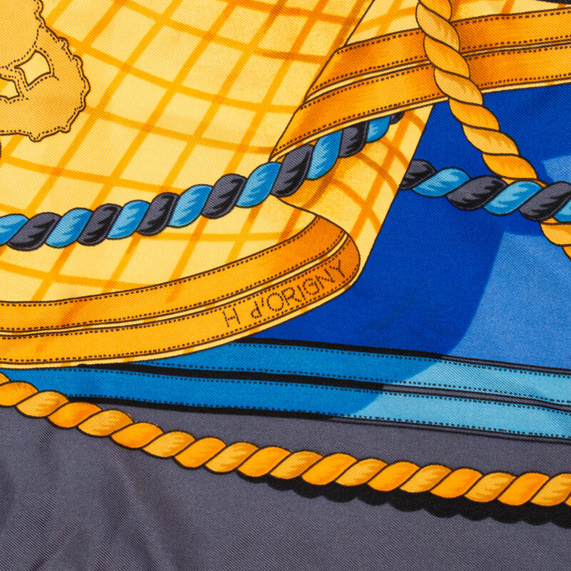Hermès Seidenschal Carré 90 Grande Tenue Blau – Bild 3