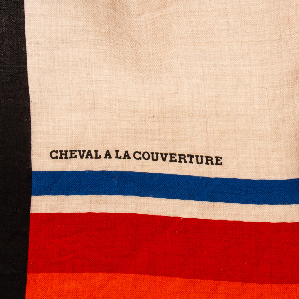 Hermès Schal Carré Géant Cheval À La Couverture Cashmere Seide Beige