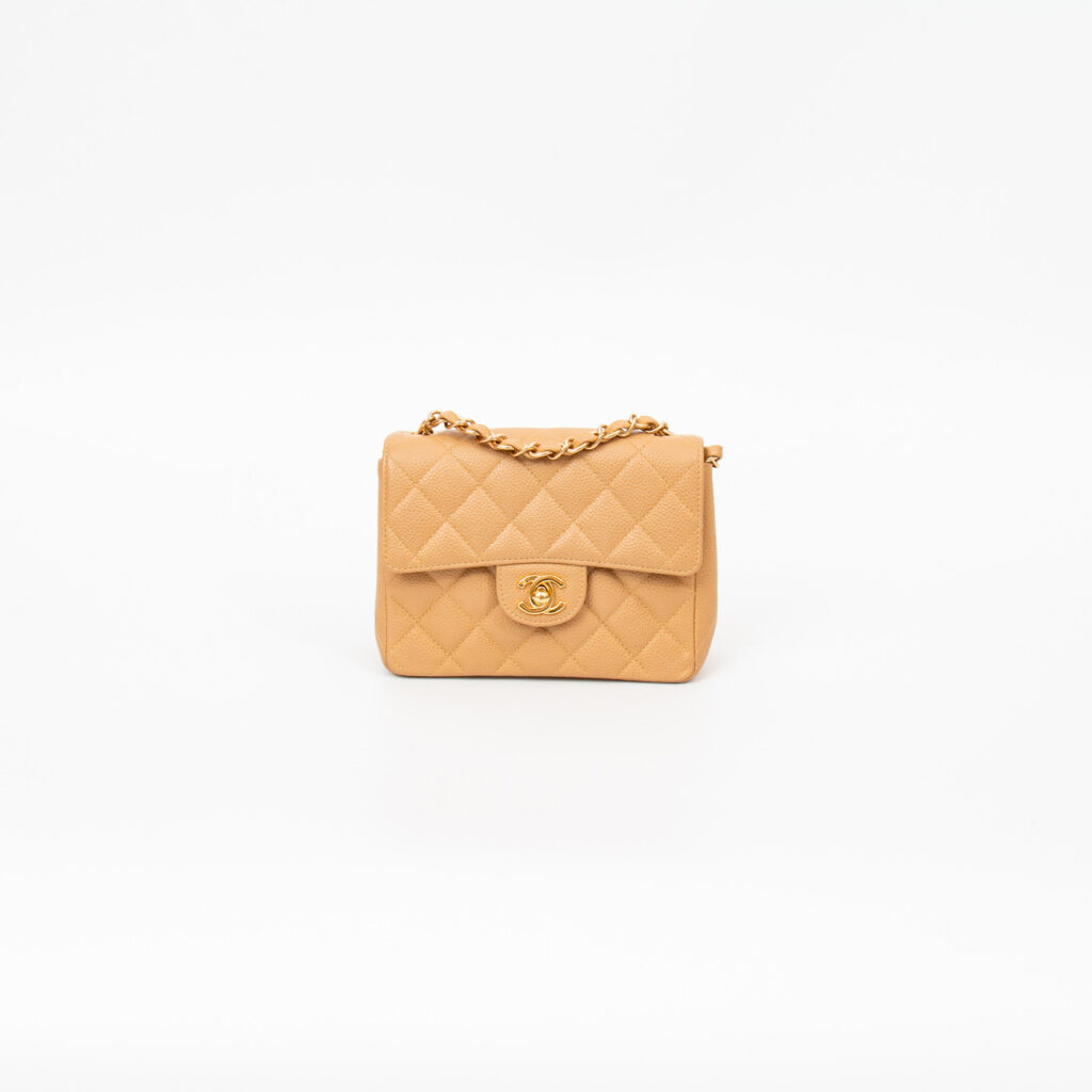 Chanel Mini Square Tasche Caviar Leder in Beige mit Goldener Hardware