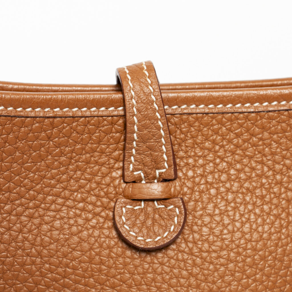 Hermès Evelyne 16 Gold mit Gold Neu