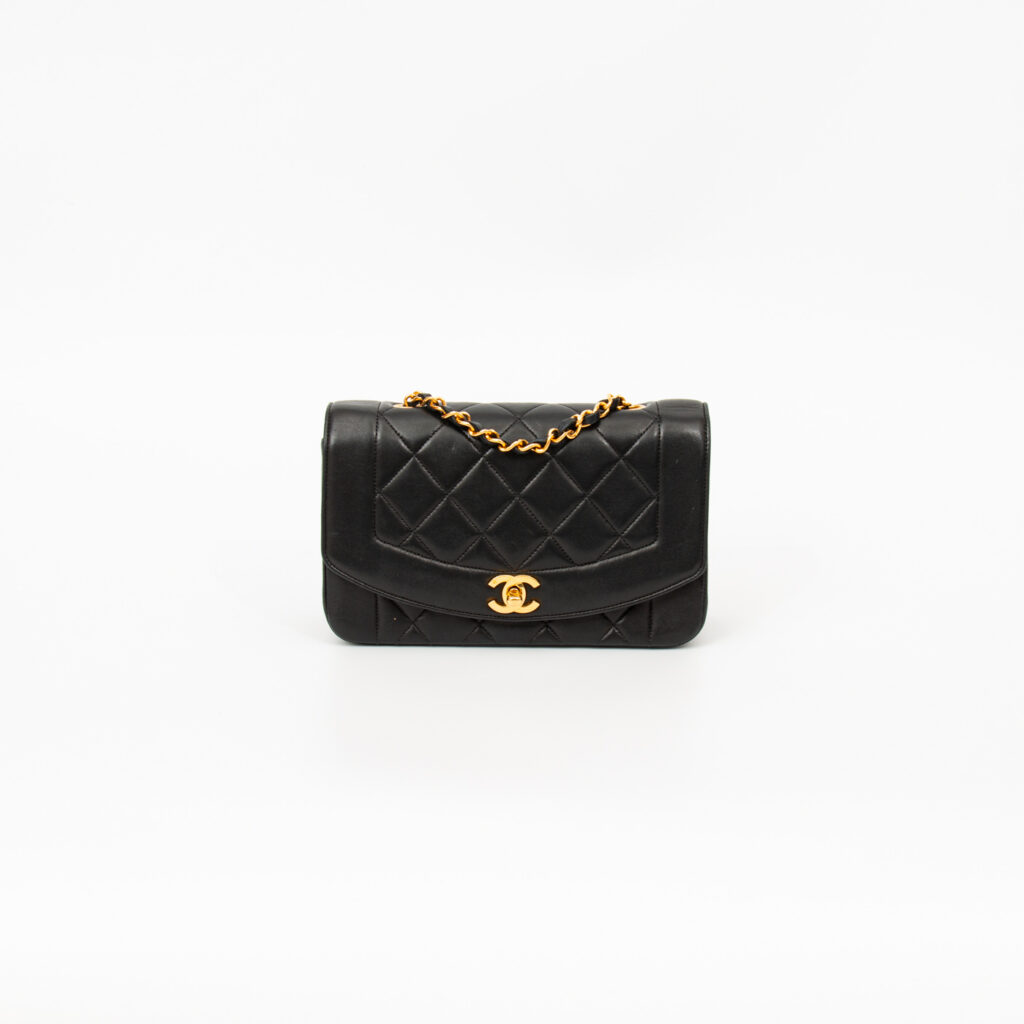 Chanel Handtasche Diana Single Flap Lammleder Schwarz Mit Goldener Hardware