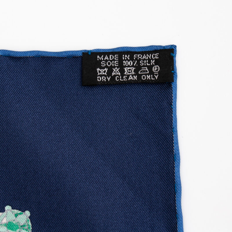Hermès Seidenschal Carré 90 Harnais De Cour Blau – Bild 4