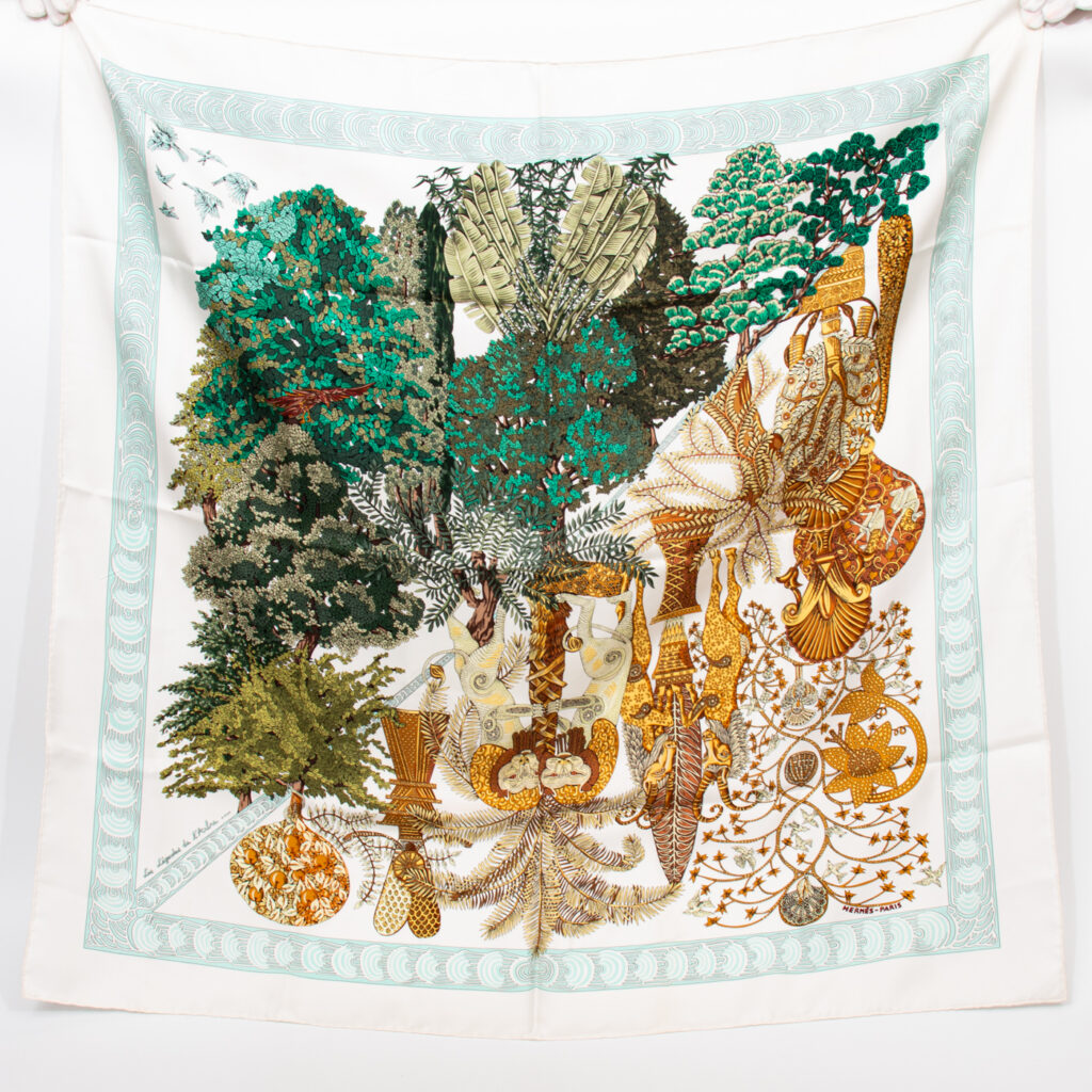 Hermès Tuch Seide Carré 90 Les Legendes De L Arbre Weiß