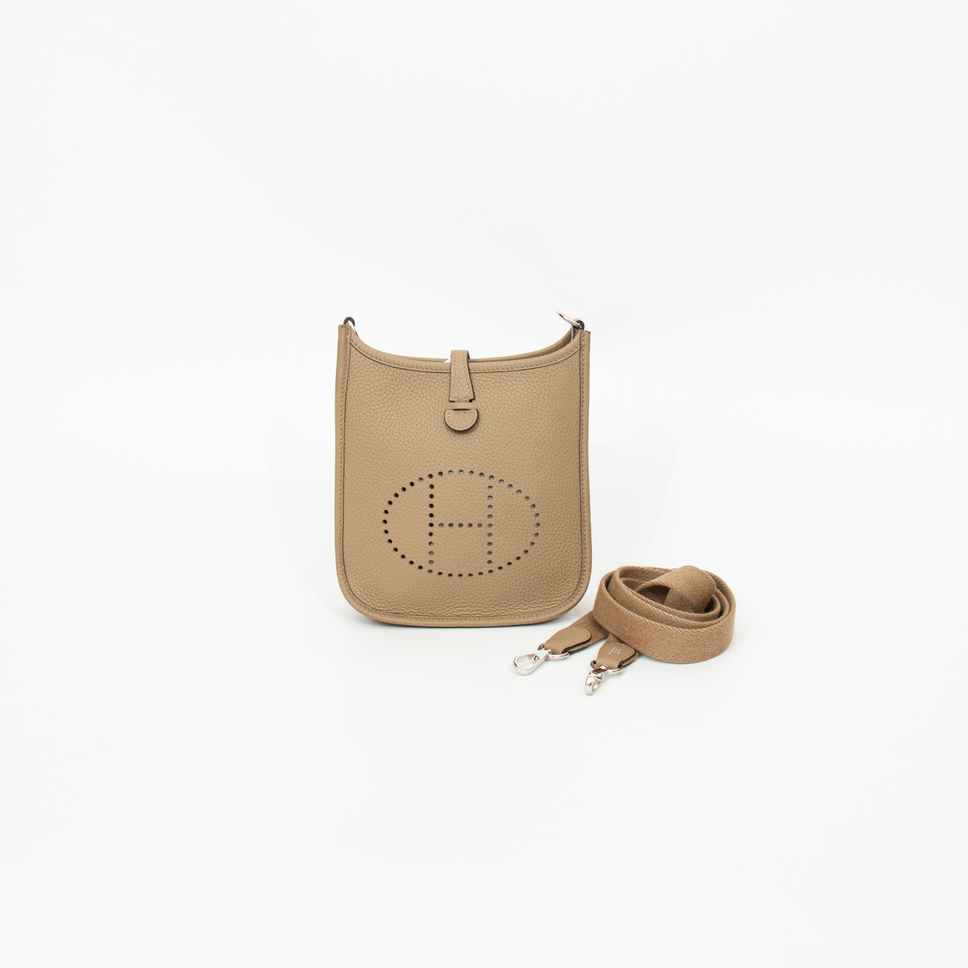 Hermès Evelyne 16 Crossbody Clemence Leather Bag in Beige Marfa