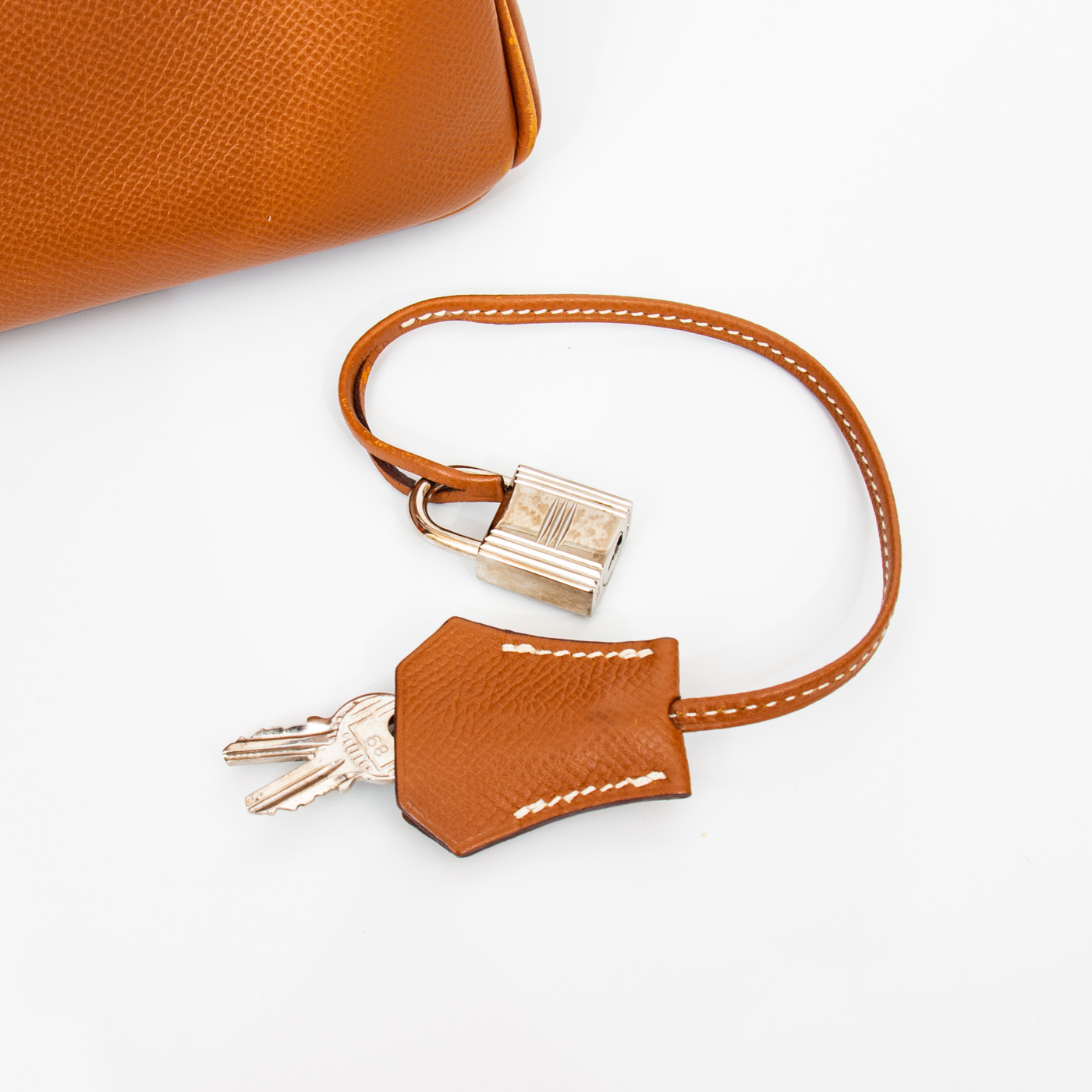 Sac à main Hermès Birkin 35, cuir Veau Epsom, finitions dorées et palladium, 2006 – Image 13