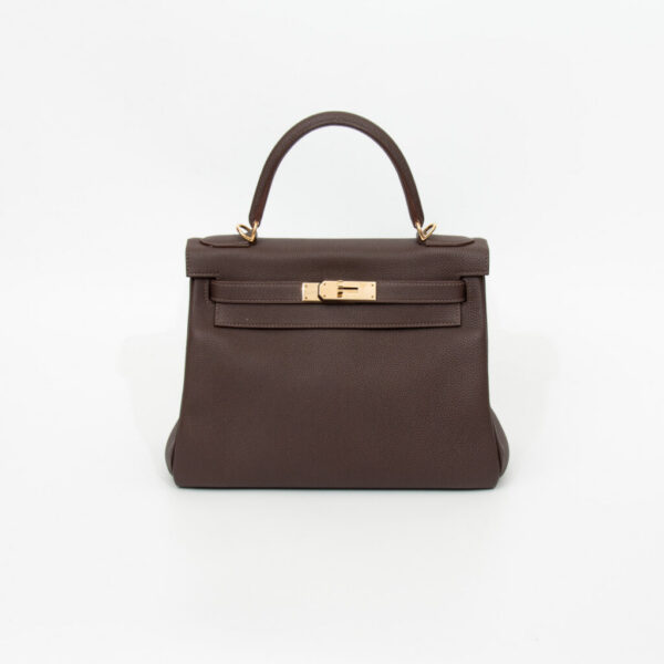 Hermès Kelly 28 Retourné Cuir Togo en Chocolat