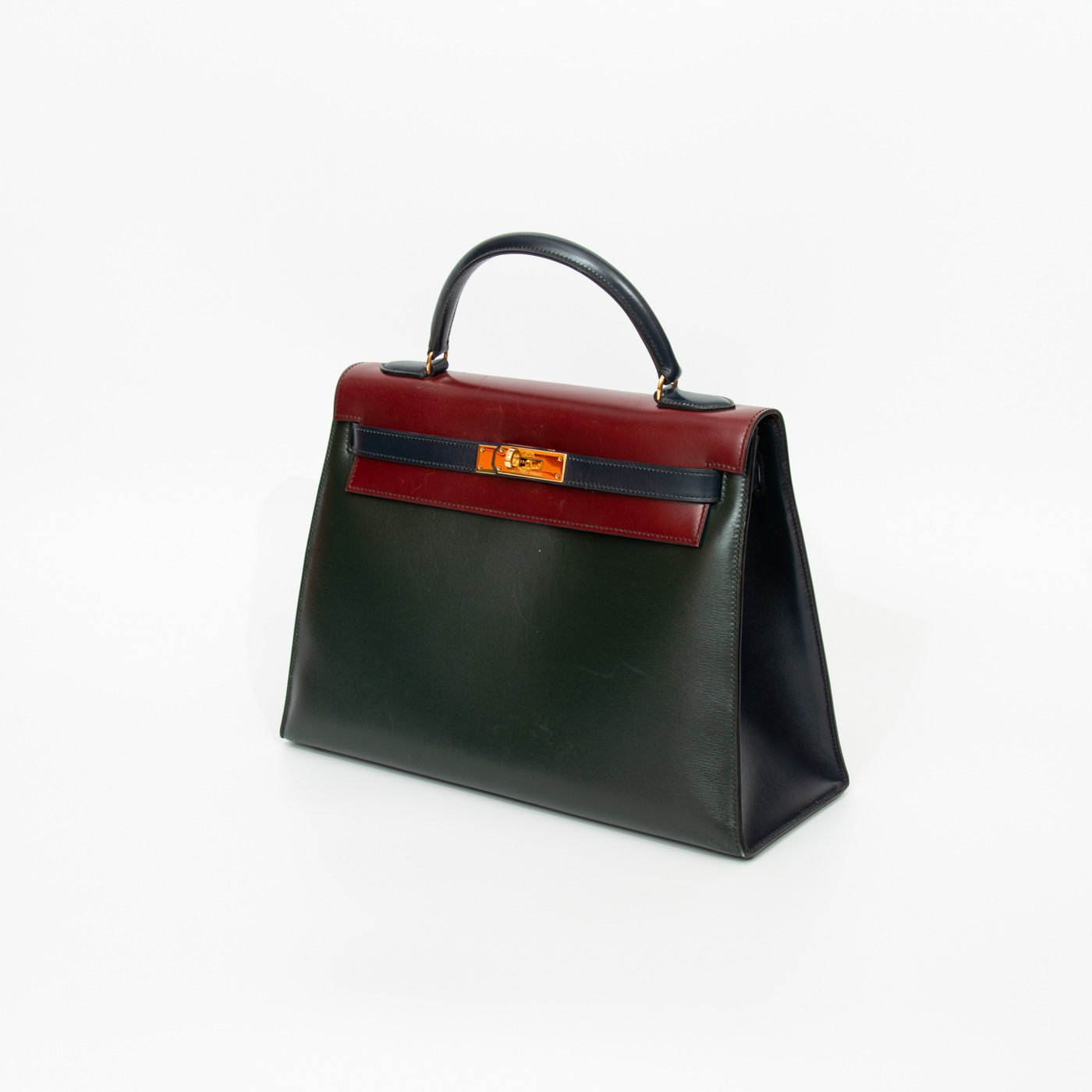 Hermès Kelly 32 Tricolor Box handbag in red calf leather with gold hardware, 1982 – Image 2