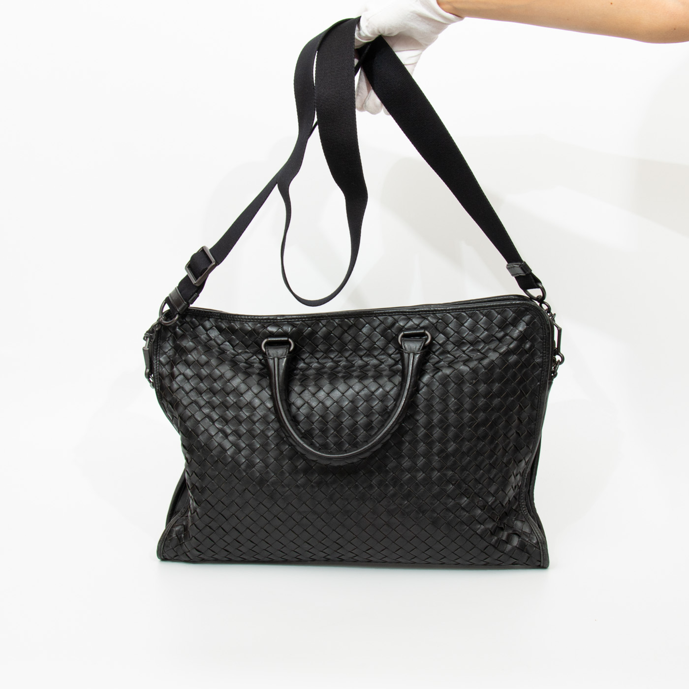 Maletín Bottega Veneta Intrecciato en napa negra – Imagen 10