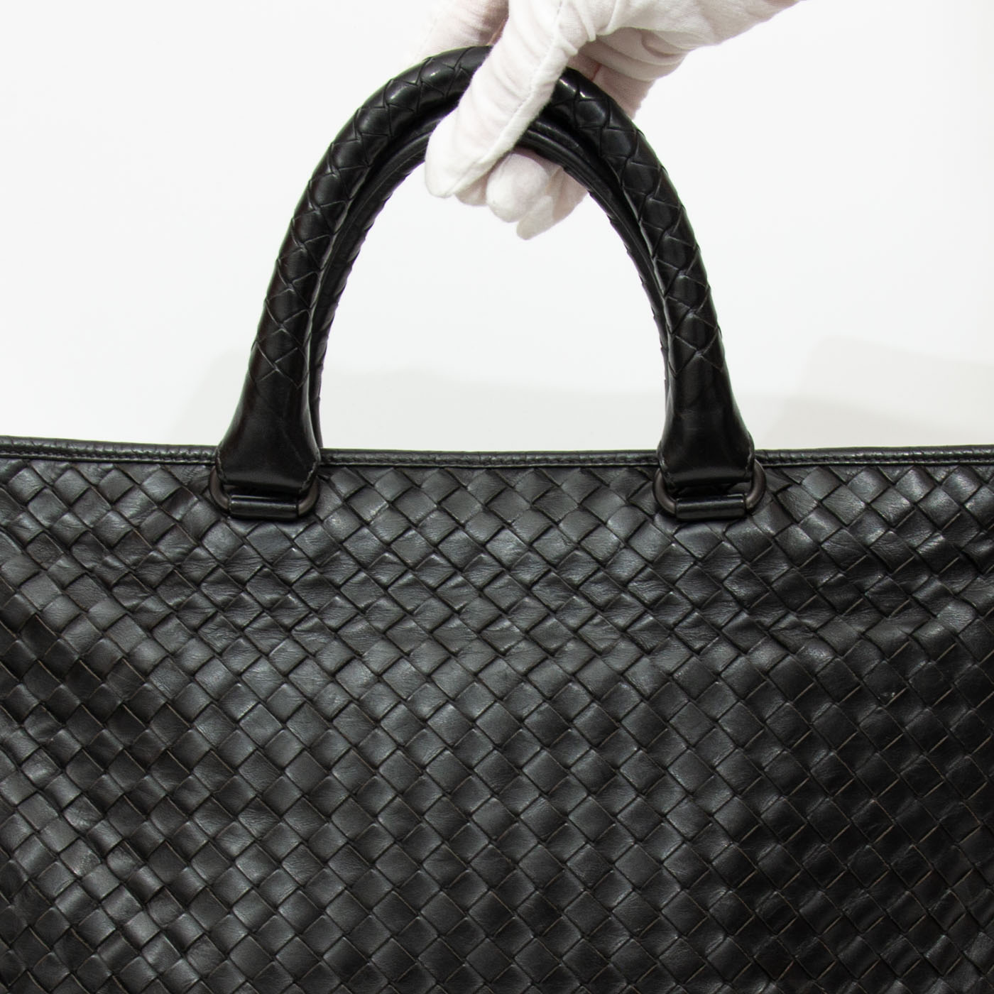 Maletín Bottega Veneta Intrecciato en napa negra – Imagen 6