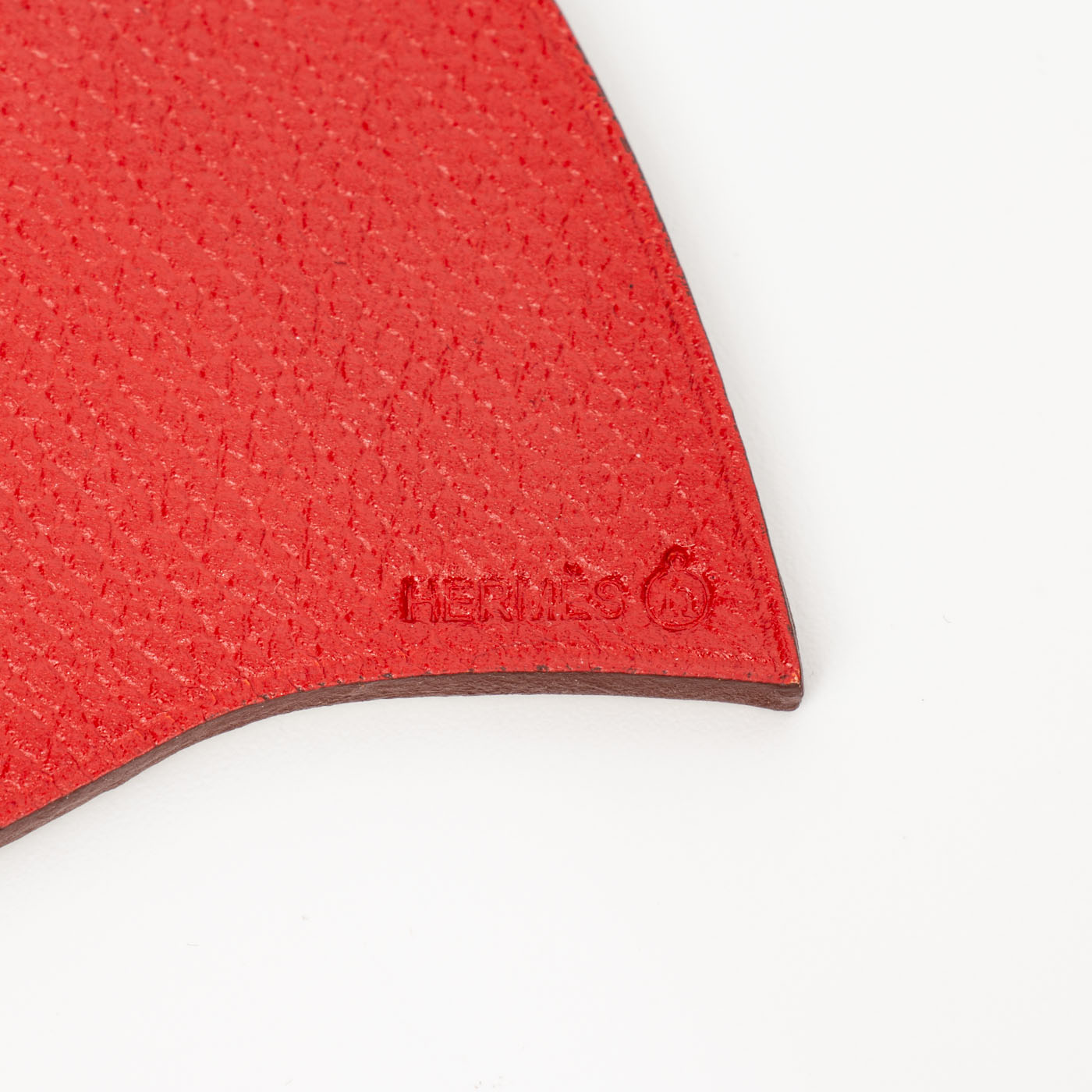 Hermès Petit H Heart Bag Charm Leather Red Multicolor – Image 4