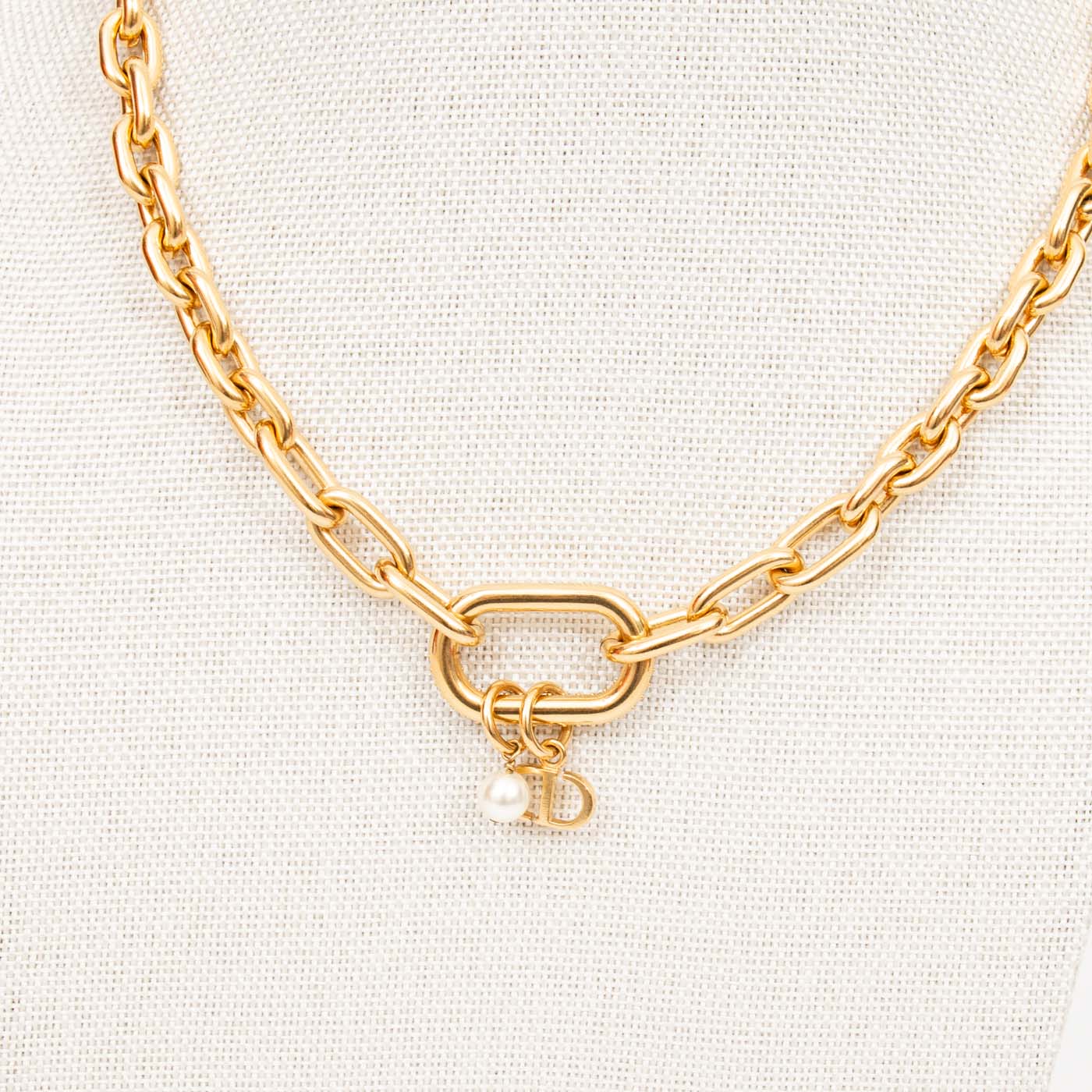 Collier Dior CD Navy en strass et perles d'imitation dorées – Image 4