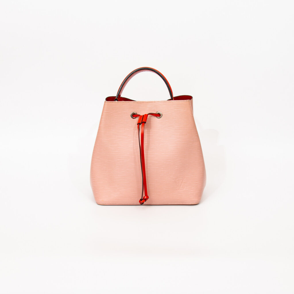 Louis Vuitton Handtasche Epi Neonoe Rosa Mit Silberner Hardware 2018 SA4178