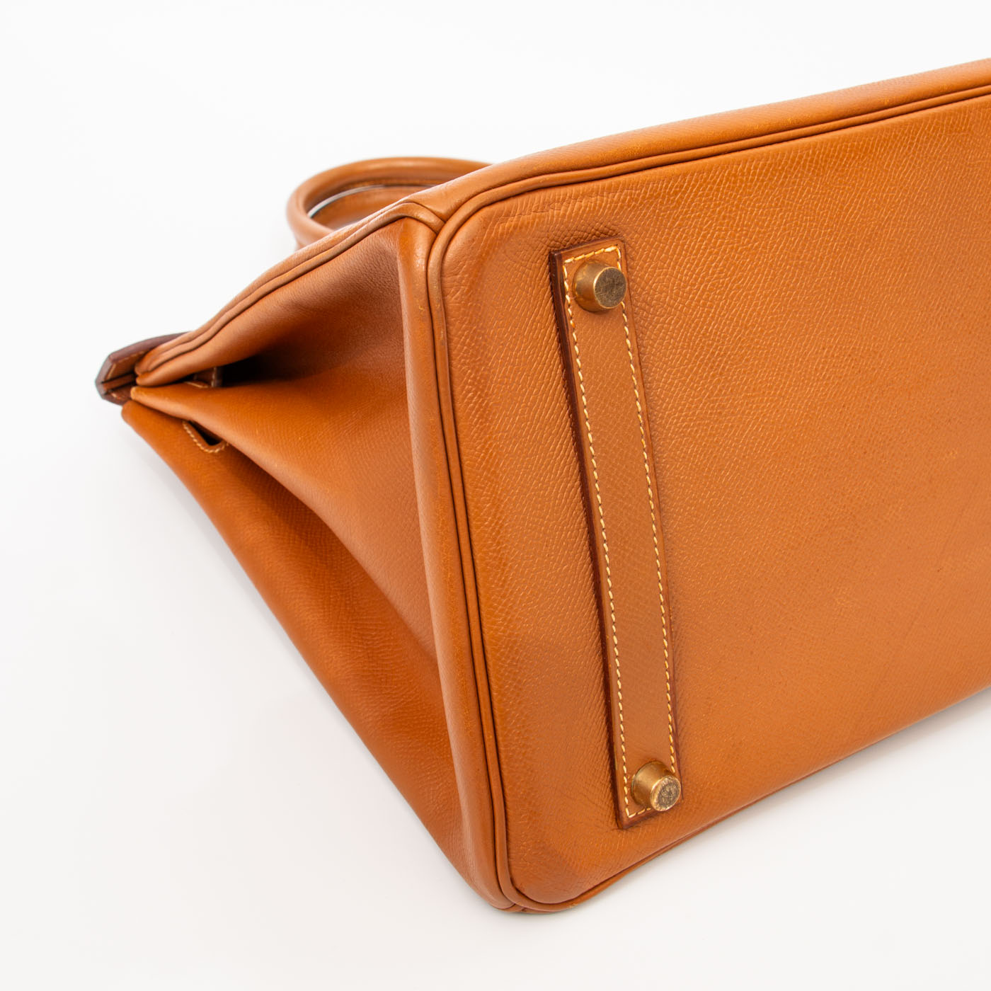Sac à main Hermès Birkin 35 Retourne en cuir doré avec finitions dorées, 1997 – Image 8