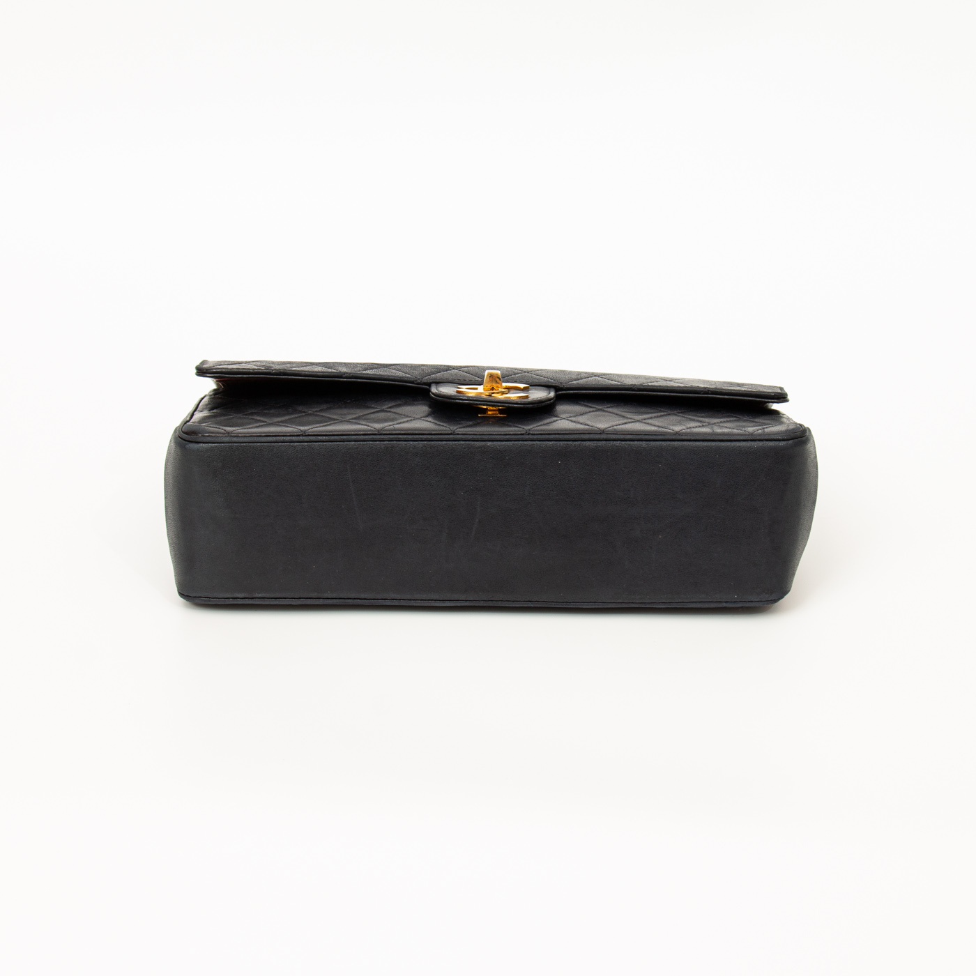 Sac Chanel Timeless en cuir d'agneau noir vintage à double rabat – Image 5