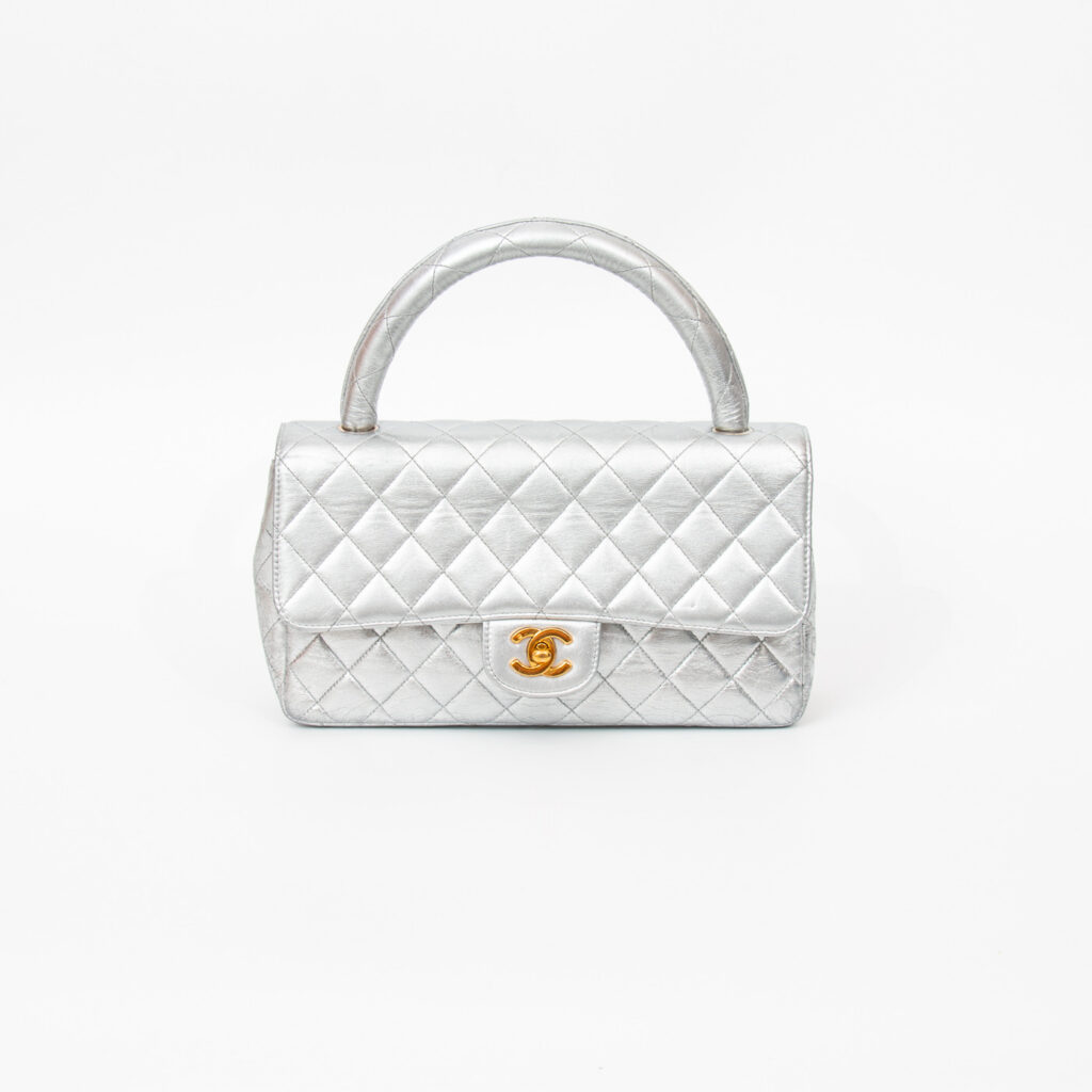 Chanel Tasche Top Handle Lammleder Silber mit Goldener Hardware 1991–1994 2967934
