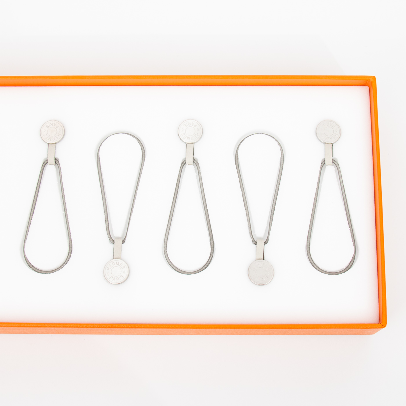 Colgante de pared Hermès Clou De Selle en metal plateado – Imagen 3