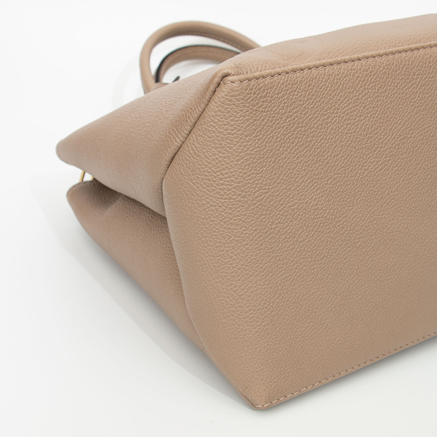 Louis Vuitton Grand Palais MM Monogram Empreinte in Greige – Bild 9