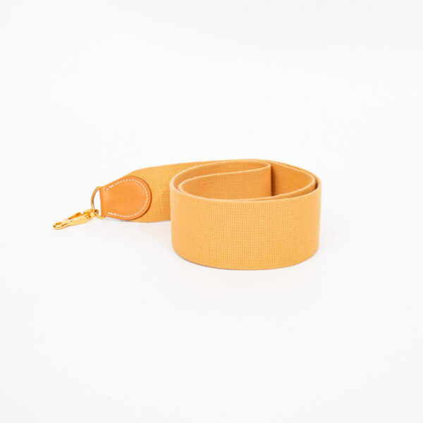 Hermès Schulterriemen Sangle Cavale Naturleder Gold 109 cm