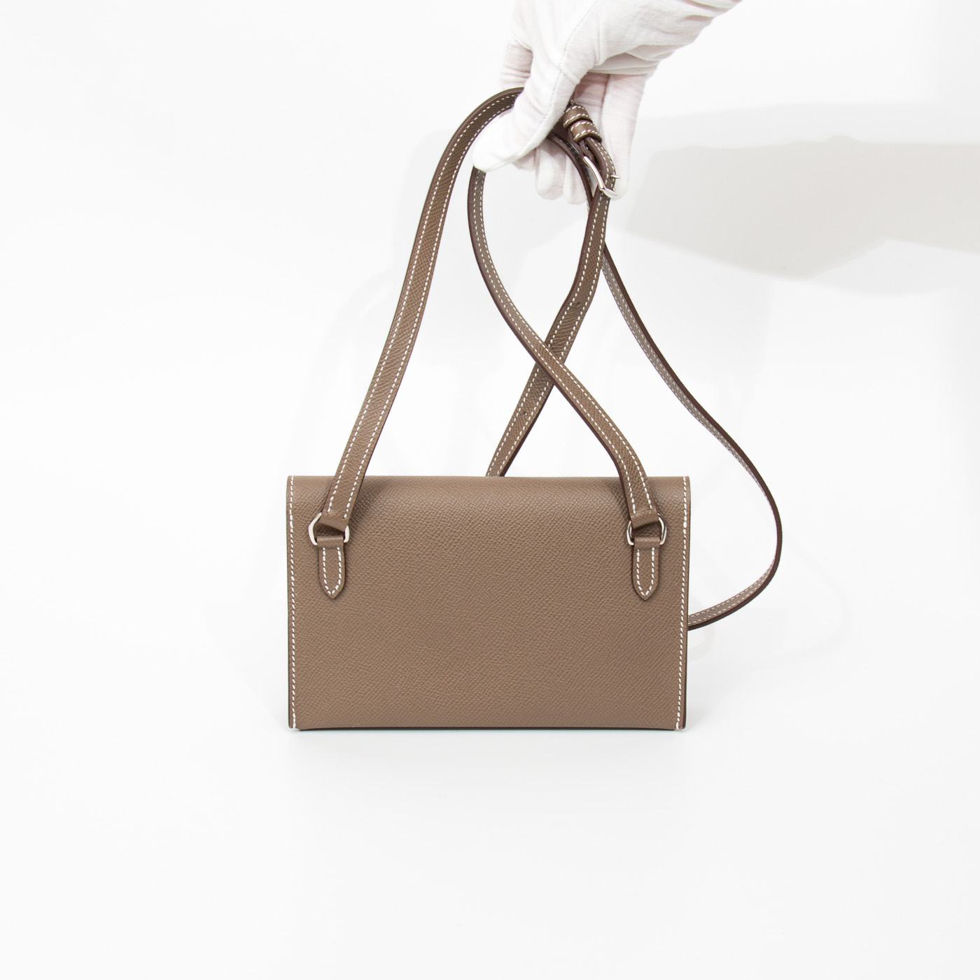 Hermès On Chain Crossbody leather bag in etoupe with palladium hardware – Image 4
