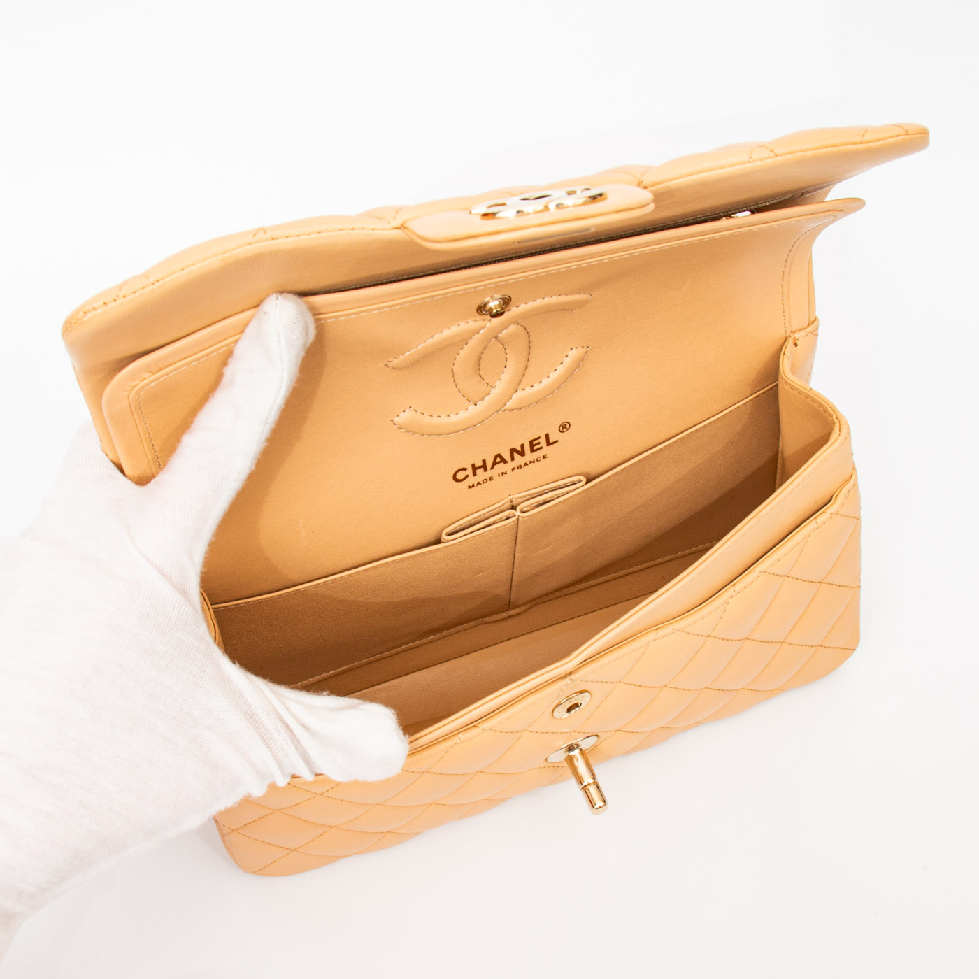 Chanel Timeless Lambskin Double Flap Handbag in Beige with Gold Hardware T4L7L6K5 – Image 11