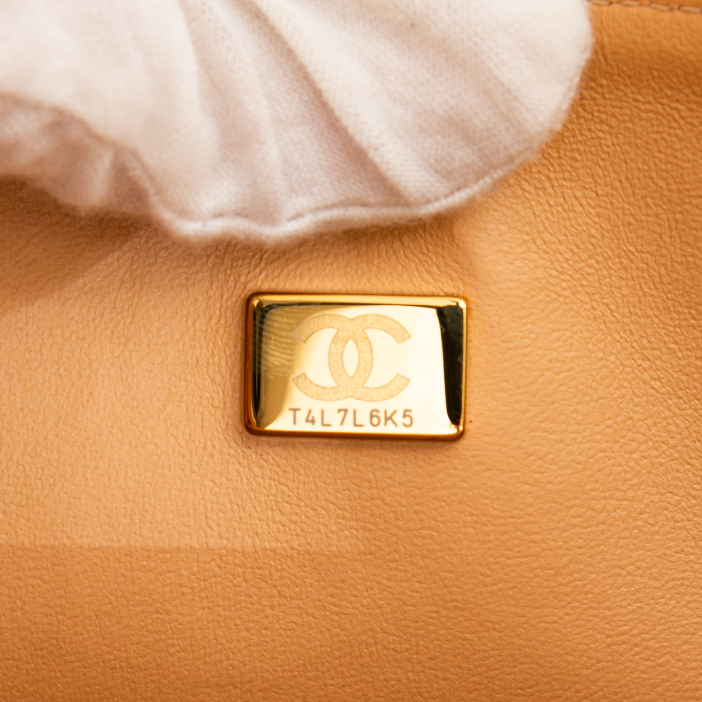 Chanel Timeless Lambskin Double Flap Handbag in Beige with Gold Hardware T4L7L6K5 – Image 12